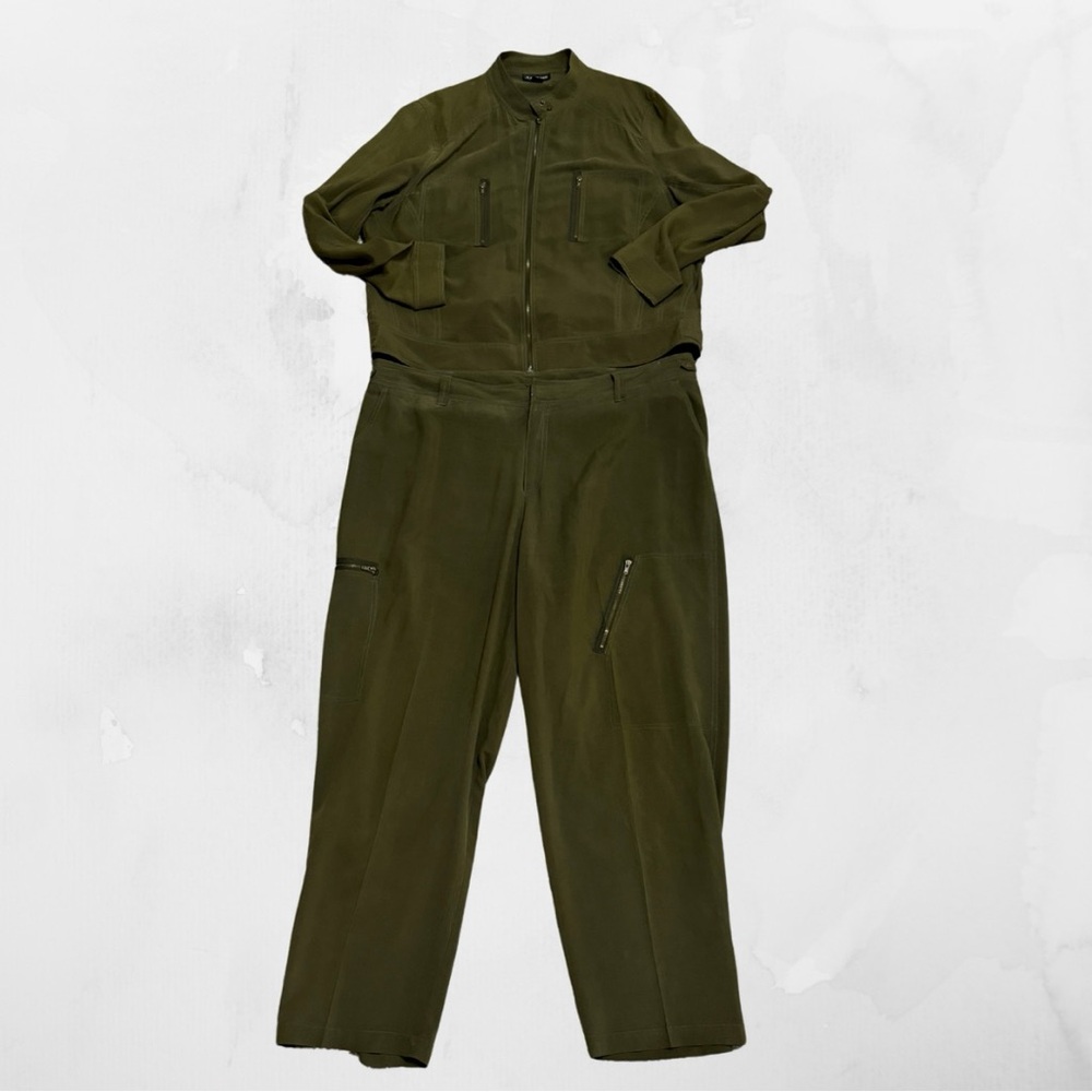 AUGUST MAX SILK SET. Green. Size 4 Plus